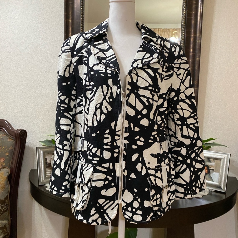 Anthracite by Muse black&white abstract zebra print 100% cotton jacket, Size 12